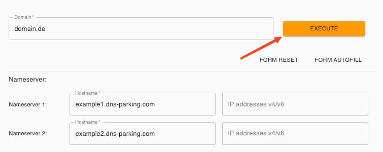 .de domain form with EXECUTE button highlighted for submitting nameserver changes